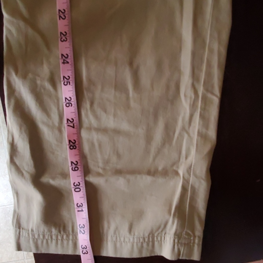 Capris - Picture 2 of 6
